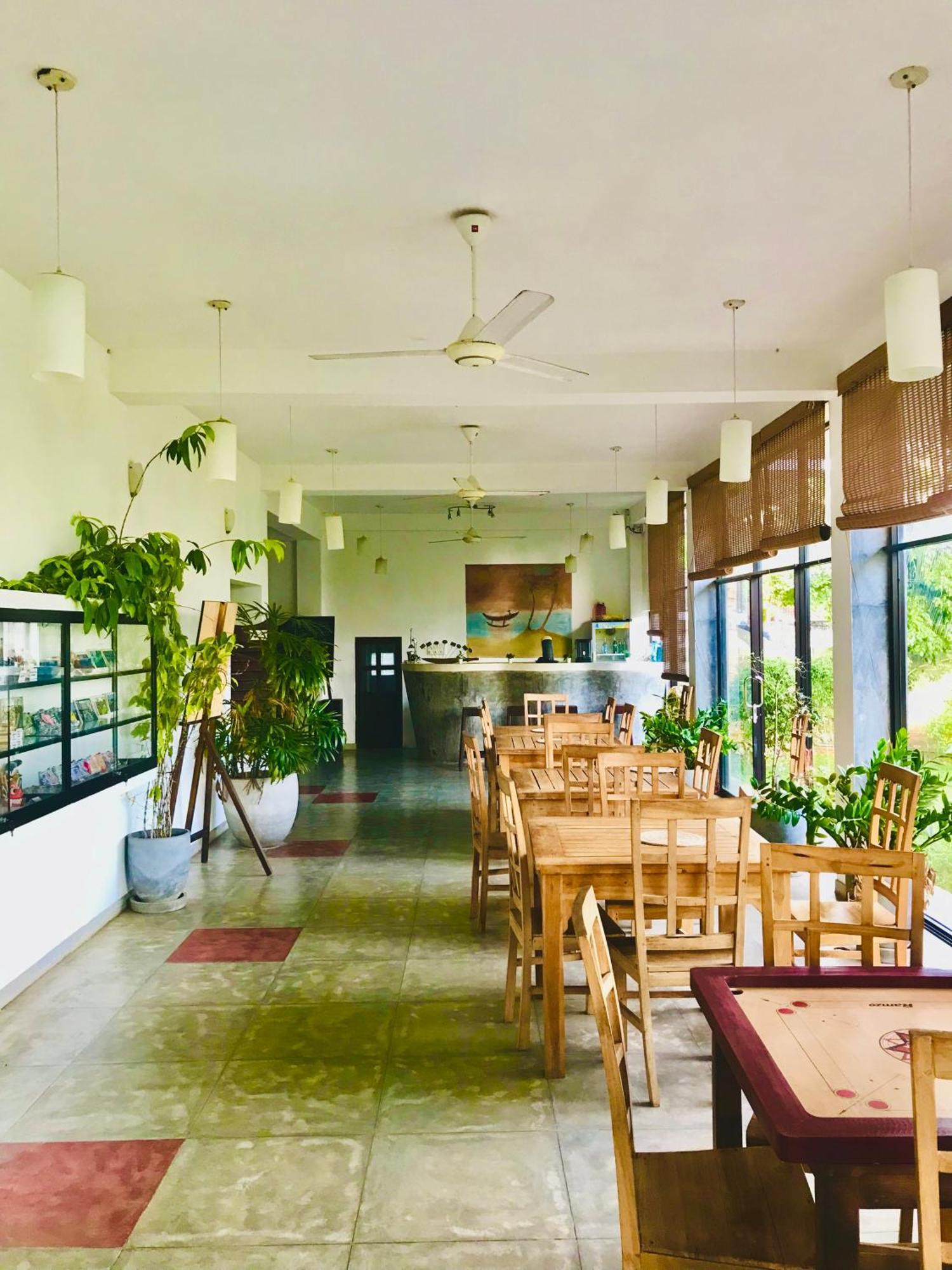 Aqua Marine Beach Hotel Kalkudah  Exteriér fotografie