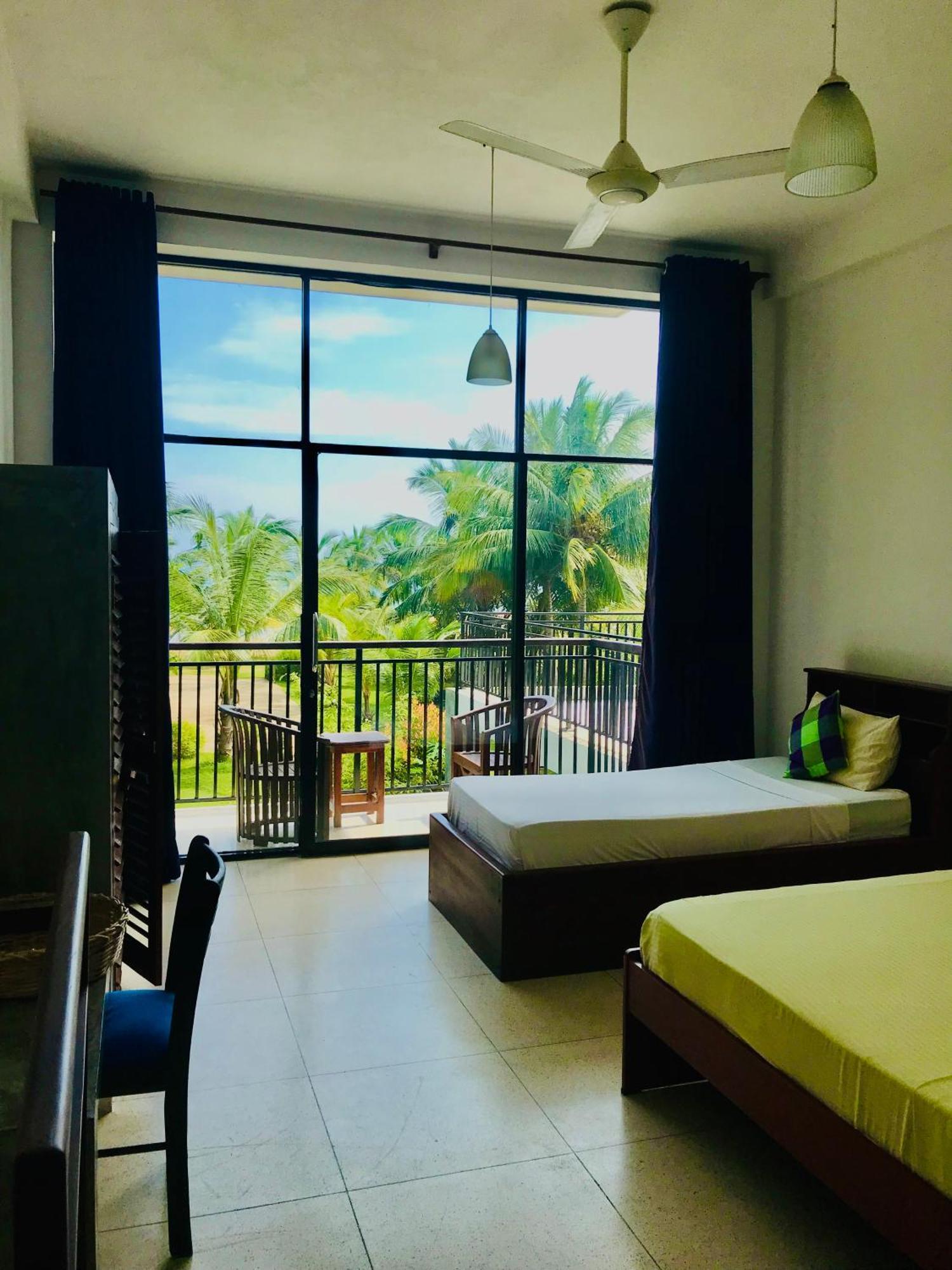 Aqua Marine Beach Hotel Kalkudah  Exteriér fotografie